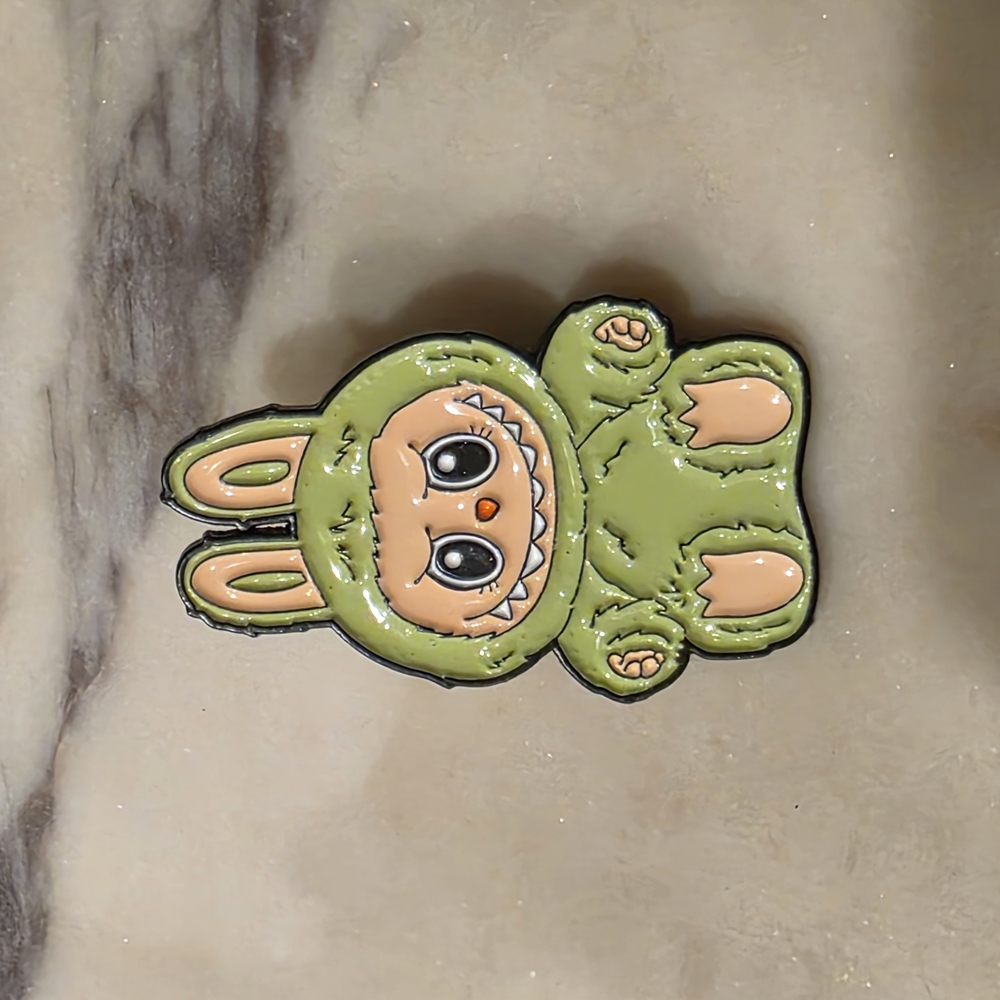 Labubu Have a Seat Ququ Green Enamel Pin